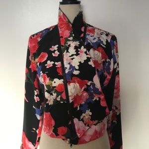 A Fun yet Elegant GUESS Short Blazer